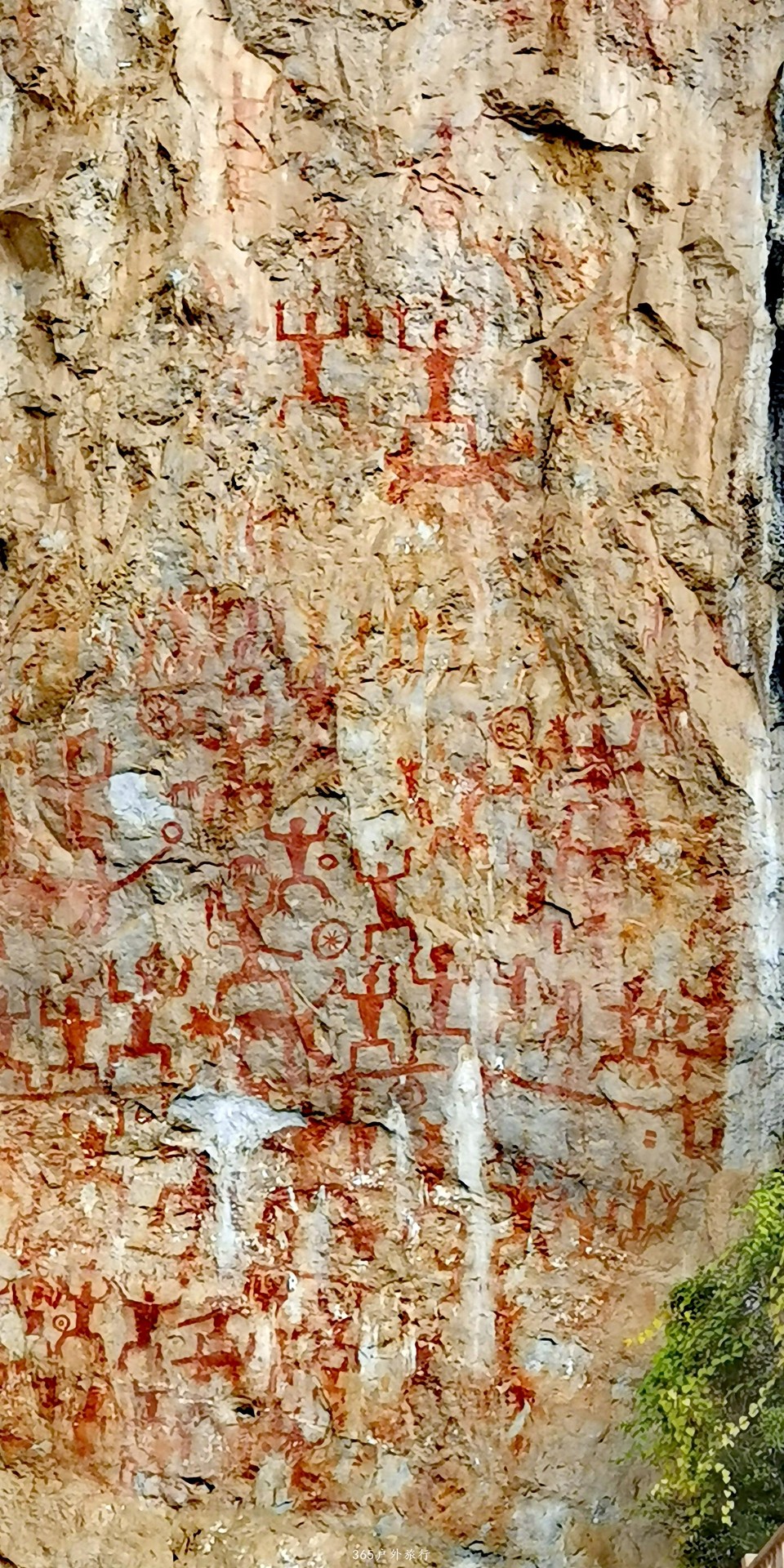 RCo5Dfgkhl0XwovrULyJj-GF7Ku7f4IAXbSIBgFK2dWrzC-tN8AmolhImTGXt4Cn