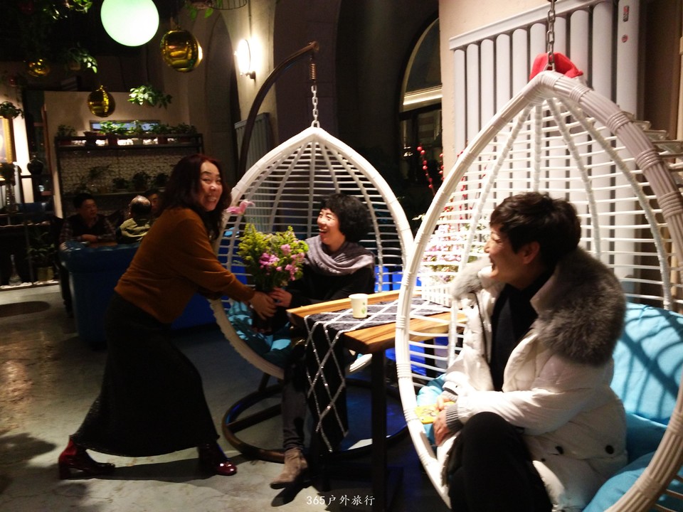 Via_GR0d1HWNTbY72M0JK5YOkMfgp1fgS40SeZ3JCZtDzLrPq7djbsuPT3QGFmue