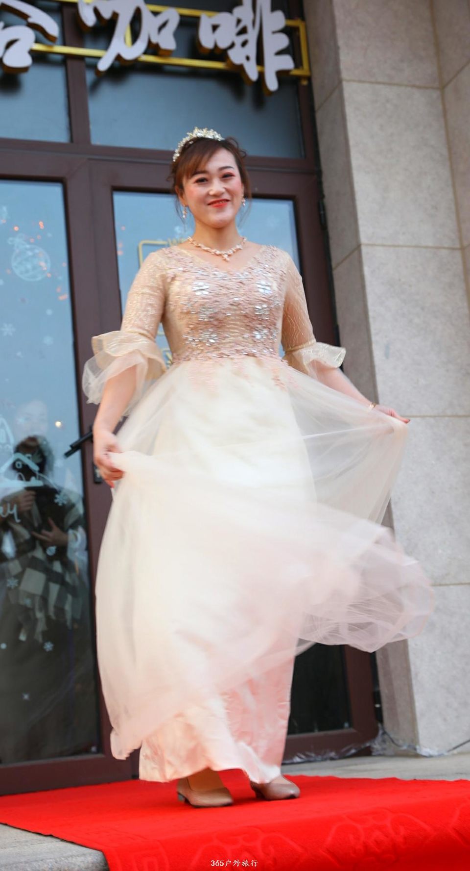 4_Mt0Gs4BJs_FoRugKGg_axcOIA1VpM8aqp12GkrI_-Od_BCcephO1_Eac2tVBH1