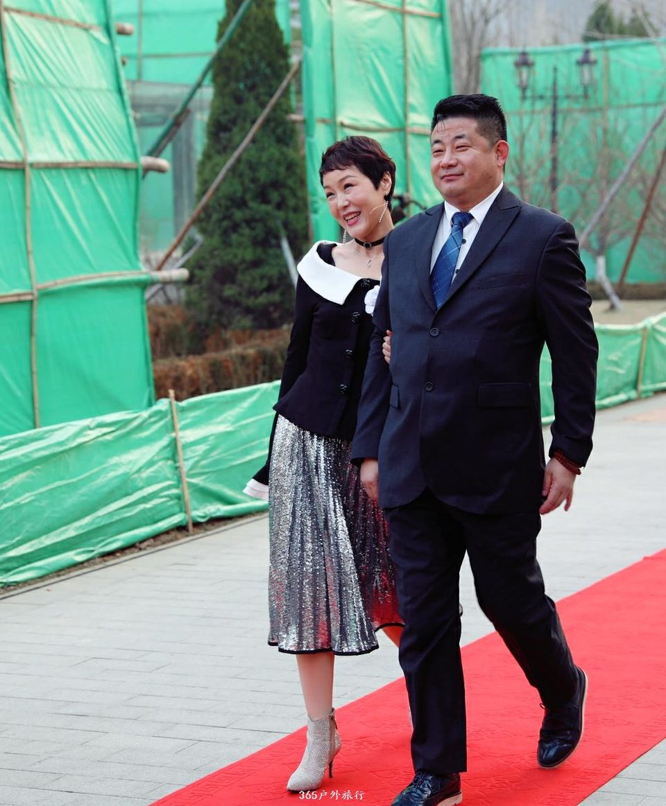 qQOQYC4H6NT0IyeJOuE-bur4Bw1o88iIuvGZsl224f63y0DJn5OdC8lVEYKuspCt