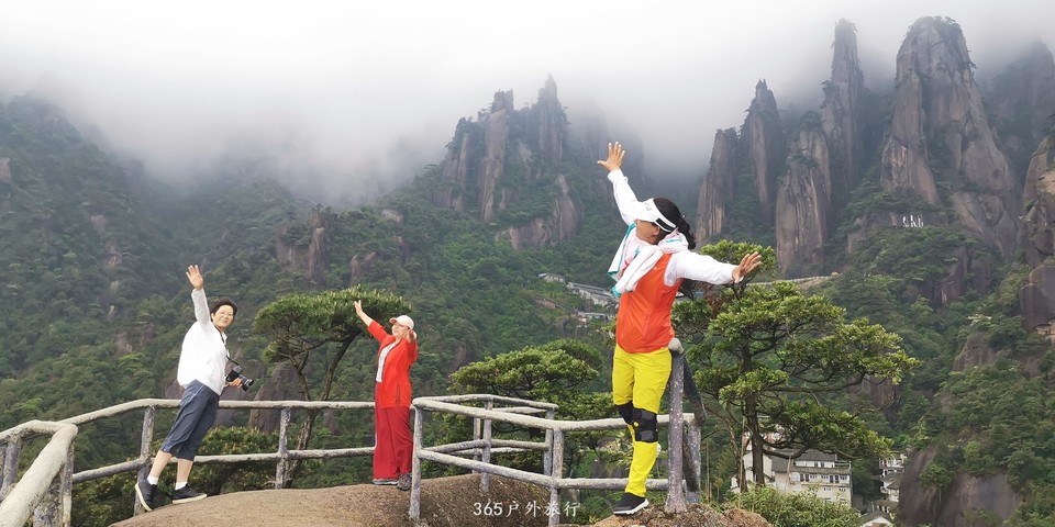 IMG_20190515_155806_BURST001_COVER