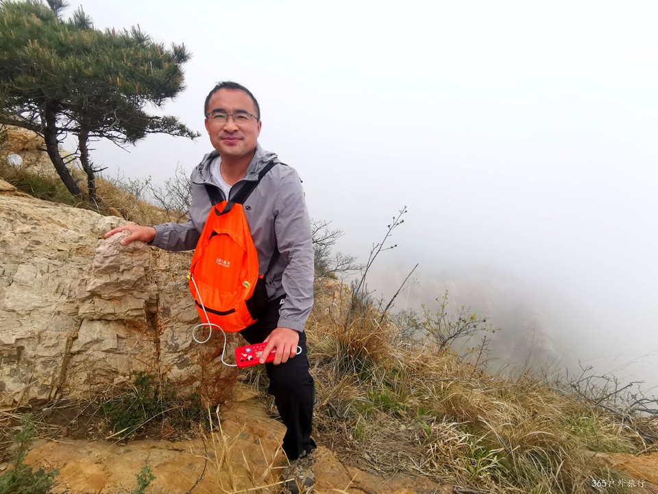 IMG_20220424_110410_BURST001_COVER_edit_140627444410311