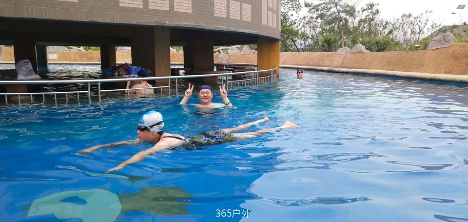 IMG_20180512_171052_Burst01