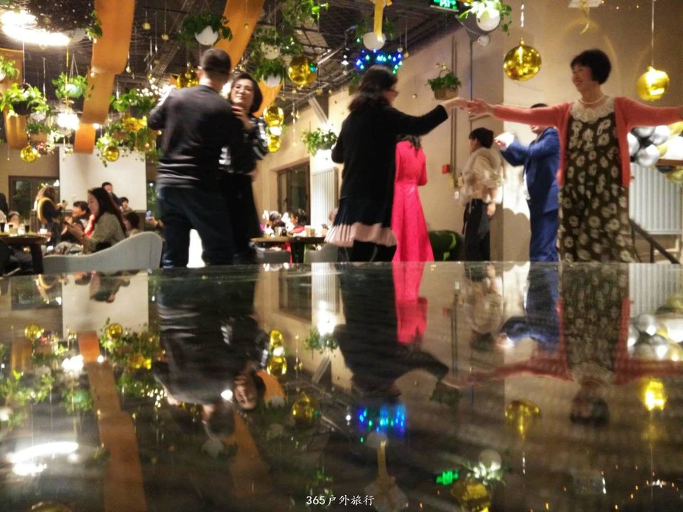 -alar0qOQiJFhhSNdMwy3-SEon_Q9ml-7vbHU6jwi3jHIiy41xVim3twq2QEdy6Q