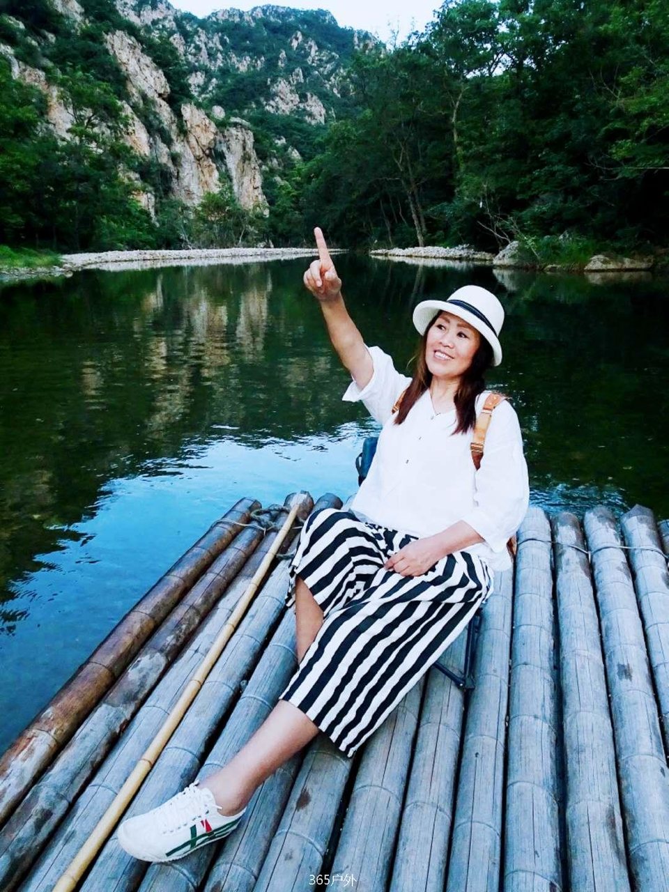 _2UxCLuIkEqW7gjvMiYgrJ-ukmYYXnHekUUBROzRAI1J7U_r5AVRw9cBJtFzyvK7