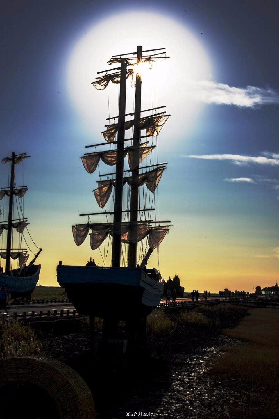 365户外27号红海滩活动大片分享给大家 摄影师 知足者乐（曾潮汉）  活动领队小娜佳