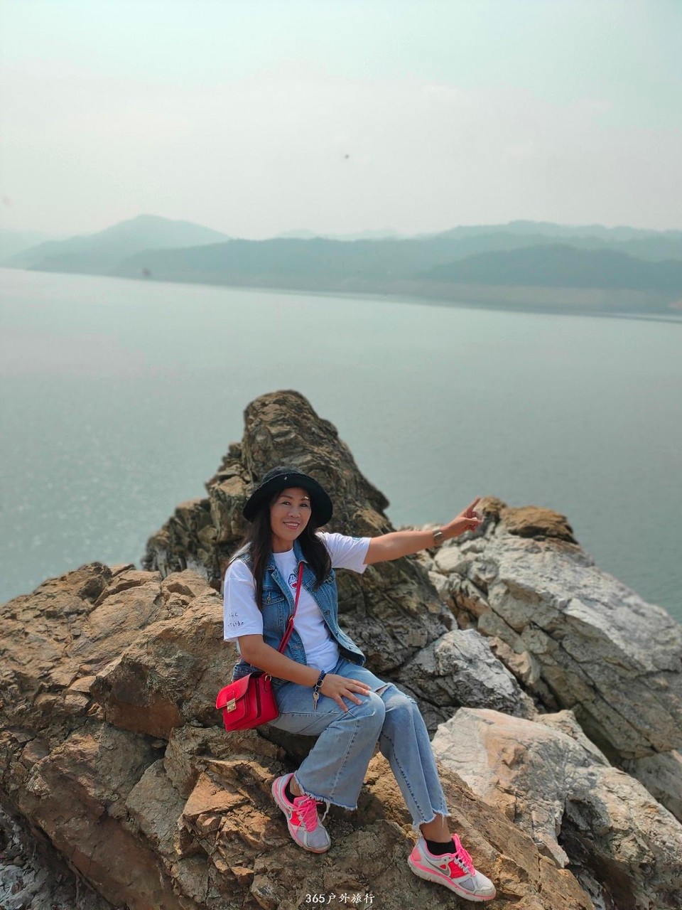 mmexport1559440203049