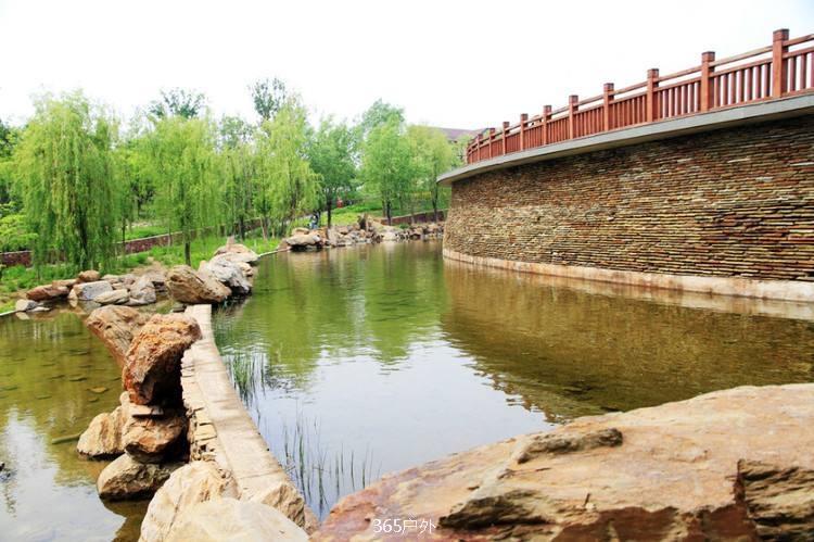 2047154B-2C6E-41E0-903D-BE9360E76093