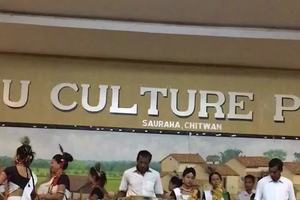 尼泊尔 --参观当地民俗舞蹈