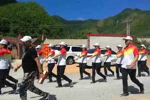 9.01步云山登山健身秀场