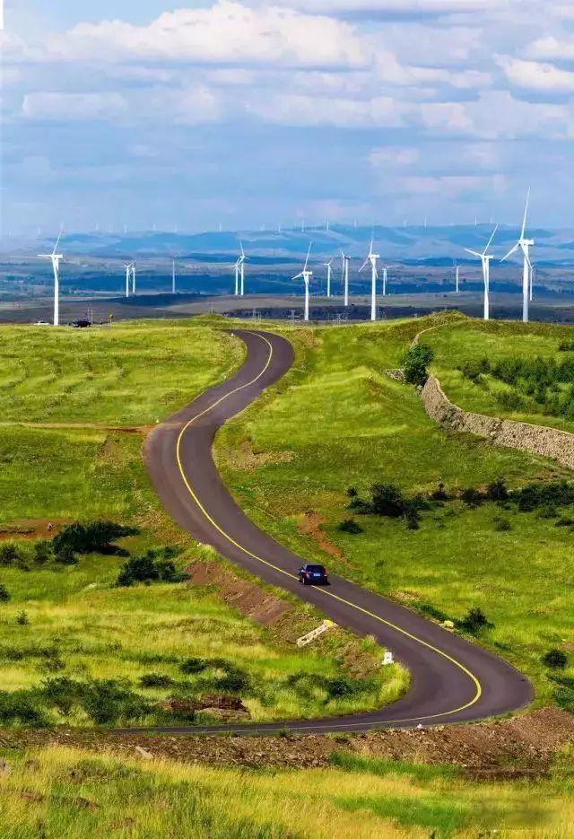 封闭半年，河北草原天路再次开放，再过10天，最美季节即将到来