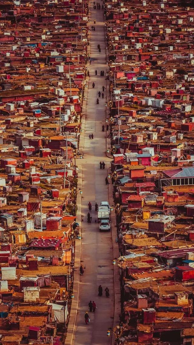 她只是四川的一个州，却霸占了川西美景的半壁江山