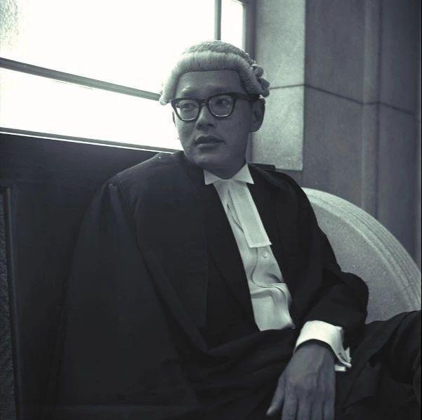 新加坡奇案：未婚妻潜水没了动静，他拽出海面的却只有一根绳子