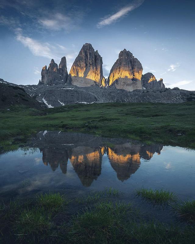 雄浑壮阔的自然景观 领略天地间的壮丽山河