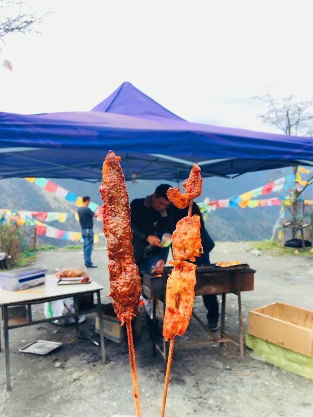 失恋后，我去了色达，在4000米海拔上高反2次，差点要凉！