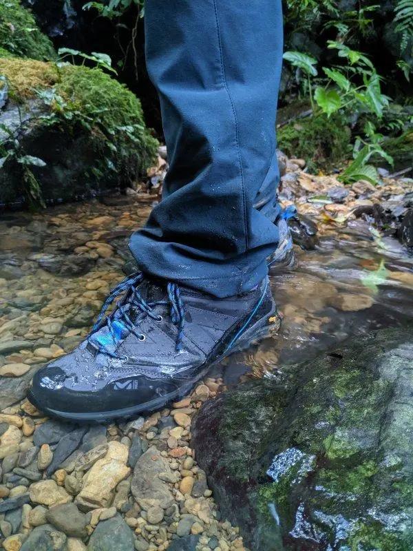 去山上睡一晚，需要携带的户外露营装备建议