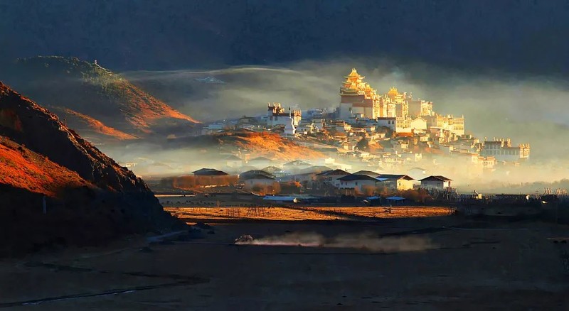 丁真的家乡在哪里，来补一堂地理课