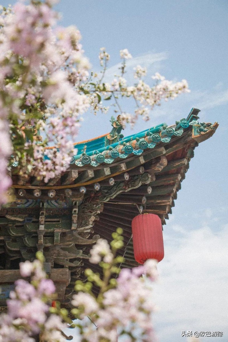 国内不能辜负的12个绝美古镇，累了就去小住几日，你去过几个？