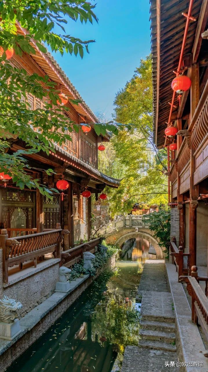 国内不能辜负的12个绝美古镇，累了就去小住几日，你去过几个？