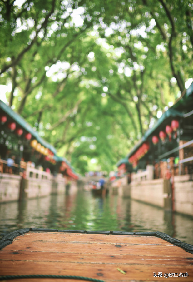 国内不能辜负的12个绝美古镇，累了就去小住几日，你去过几个？
