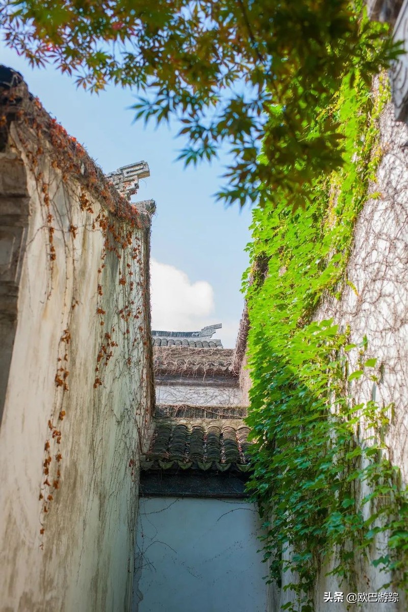 国内不能辜负的12个绝美古镇，累了就去小住几日，你去过几个？