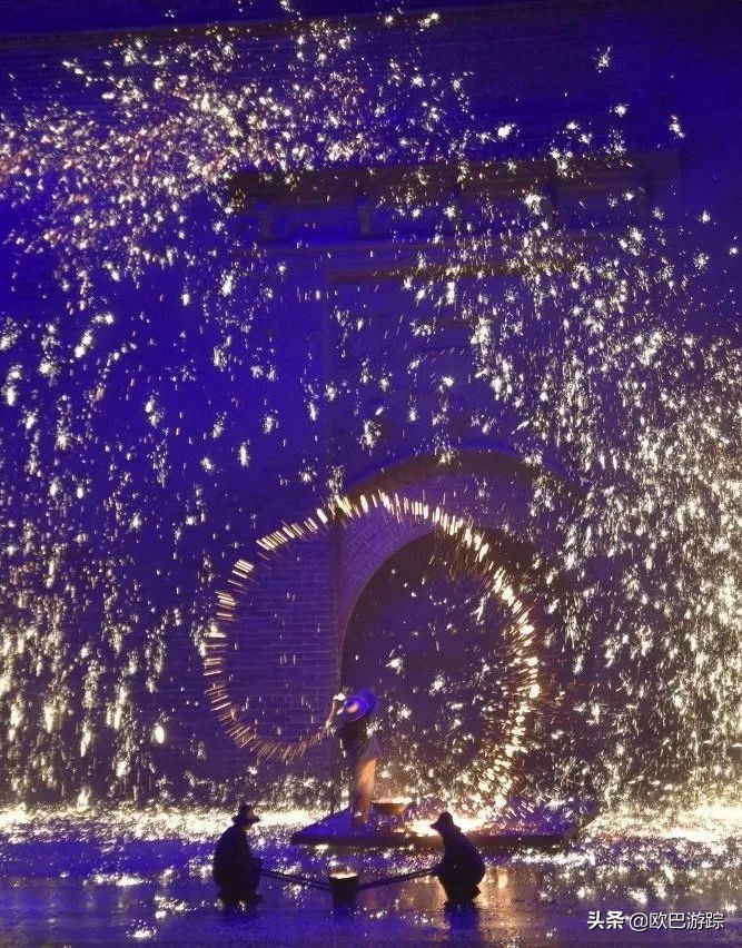 国内不能辜负的12个绝美古镇，累了就去小住几日，你去过几个？