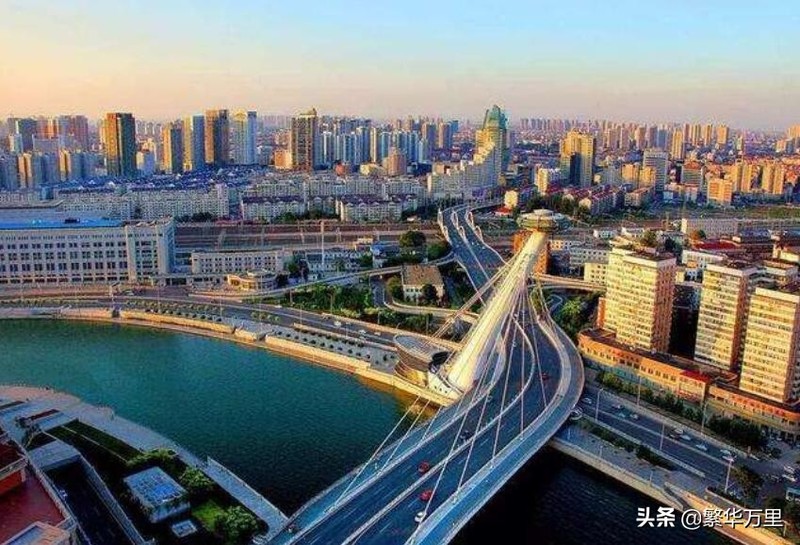 辽宁与内蒙古的区划变动，辽宁省9个县，为何划入了内蒙古？