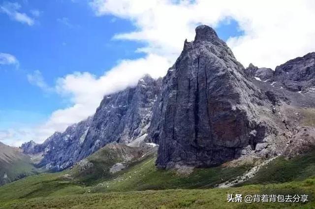 云朵之下扎尕那，人间仙境，给你多样的旅行体验