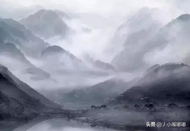 在青山间探索，在绿水间泛舟，多么美妙