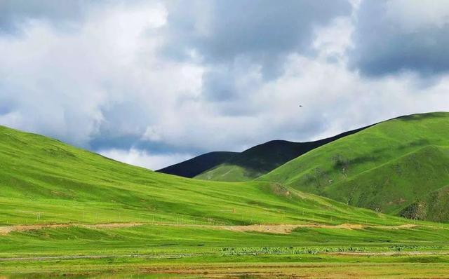她只是四川的一个州，却霸占了川西美景的半壁江山