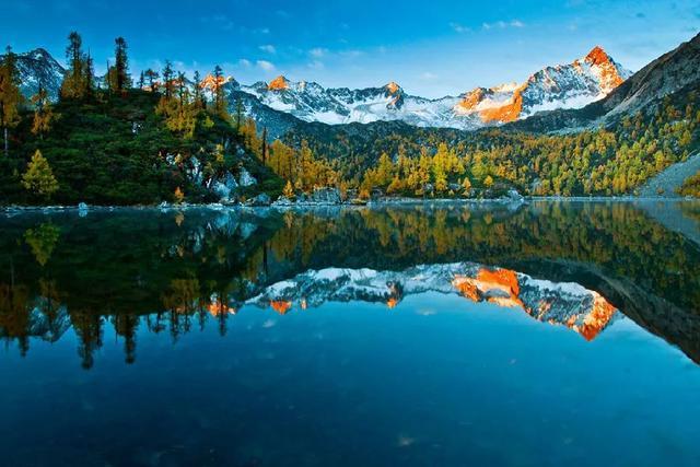 她只是四川的一个州，却霸占了川西美景的半壁江山