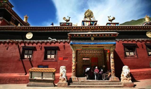 她只是四川的一个州，却霸占了川西美景的半壁江山