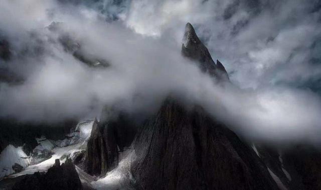 摄影添“光”潜规则：所谓随缘，都是谎言