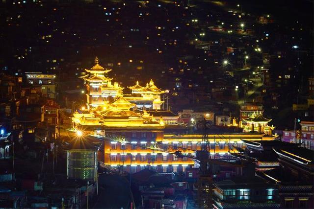 失恋后，我去了色达，在4000米海拔上高反2次，差点要凉！