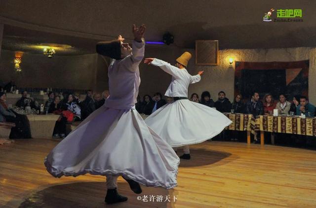 “宁愿死在路上，也不想死在病床上！”走遍世界，他们夫妇做到了