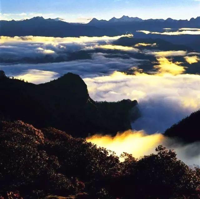 有一个远方，比西藏更西藏，那便是甘孜