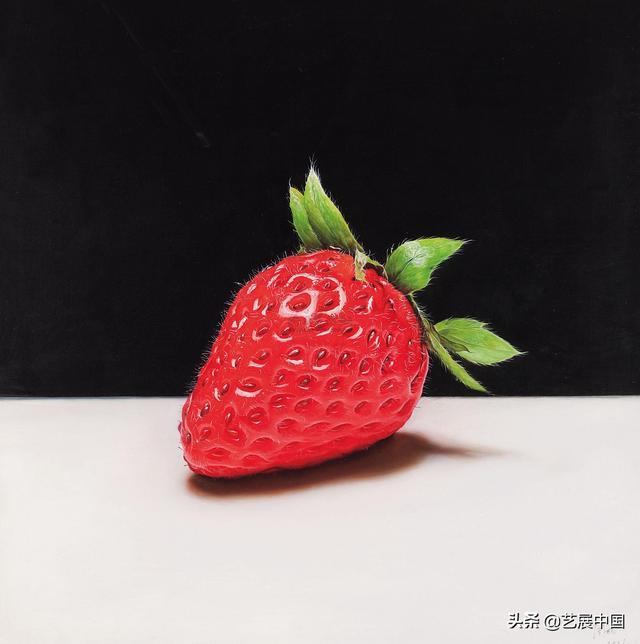 不知名画家画了一粒烂草莓，卖出20万天价，专家：你用放大镜细看