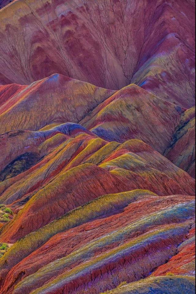 它打败了日本镰仓，一举荣获了《孤独地球》里最佳旅游地的Top 1