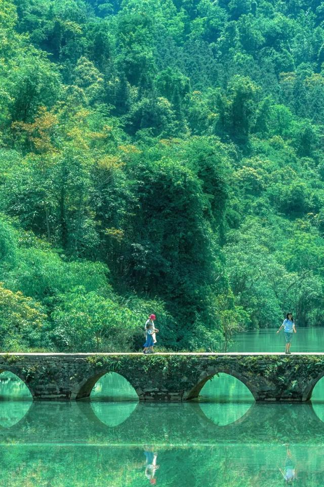 文旅 | 我的后半生，再穷也要去旅行