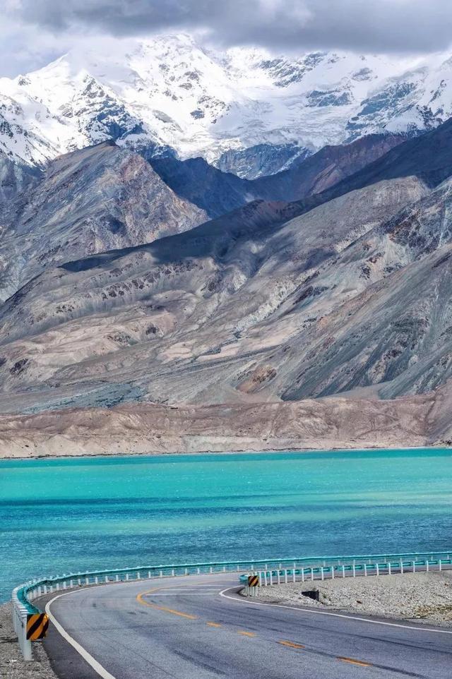 七月，忽然就想去新疆了