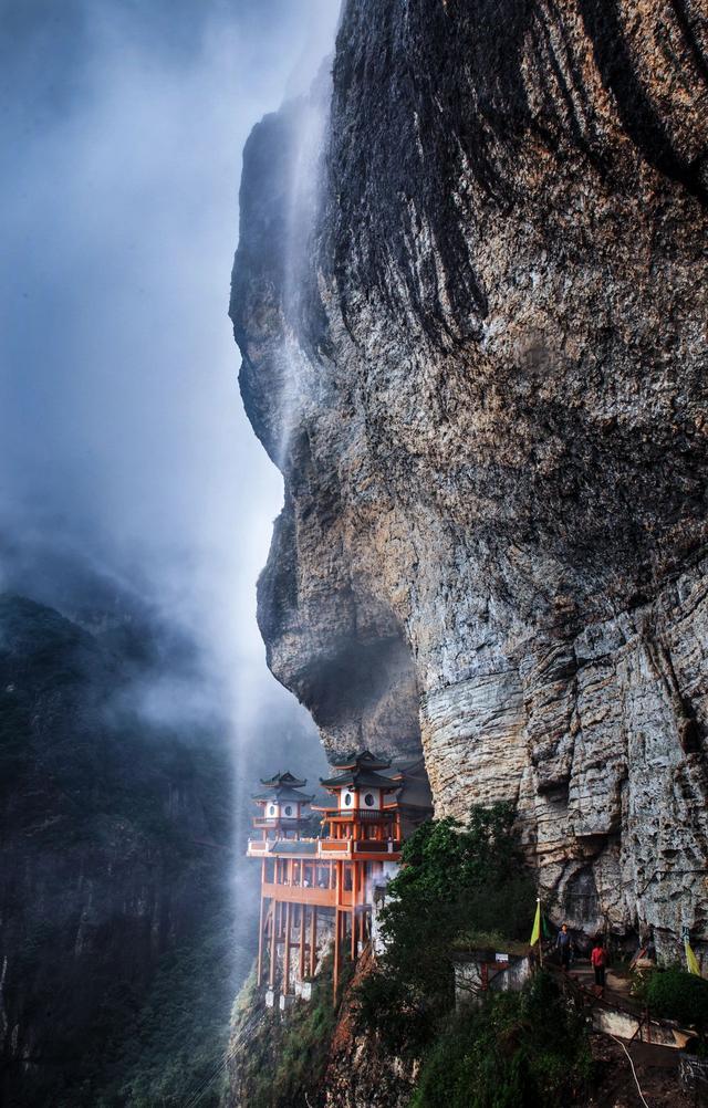 中国到底哪里的瀑布最好看？