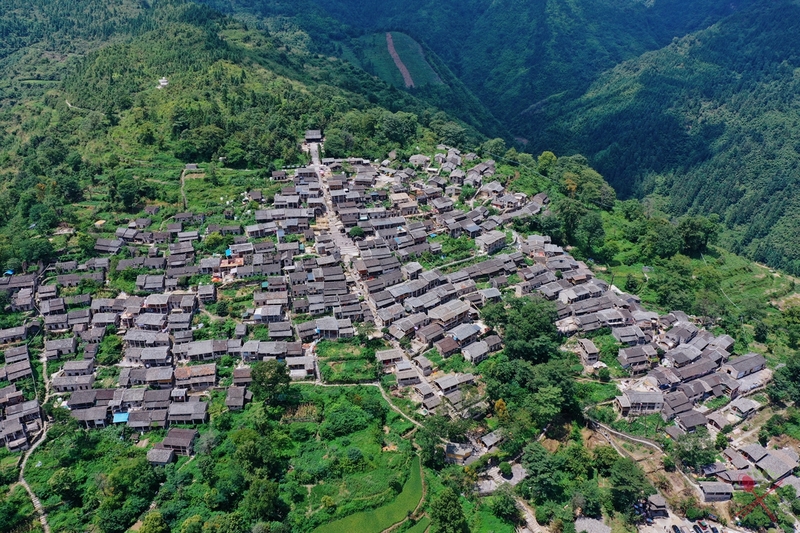 世界最大的瑶寨藏在广东深山中,距离广州3.5小时车程