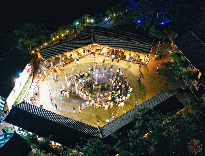 世界最大的瑶寨藏在广东深山中,距离广州3.5小时车程