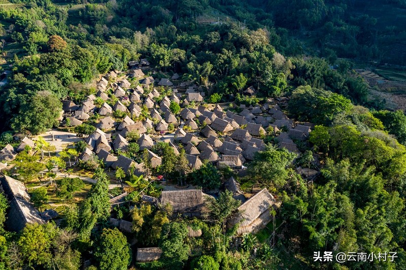 中国最后一个原始部落——翁丁