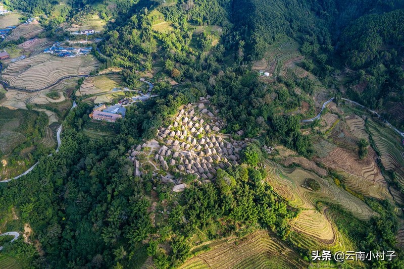 中国最后一个原始部落——翁丁