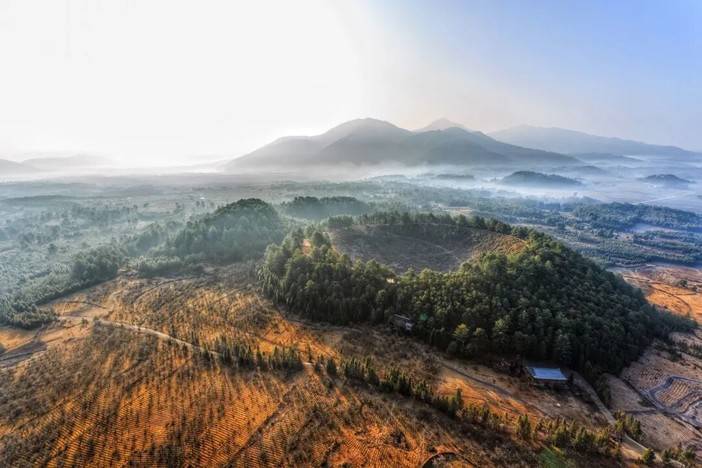 腾冲火山©图虫：Clavinova.jpg