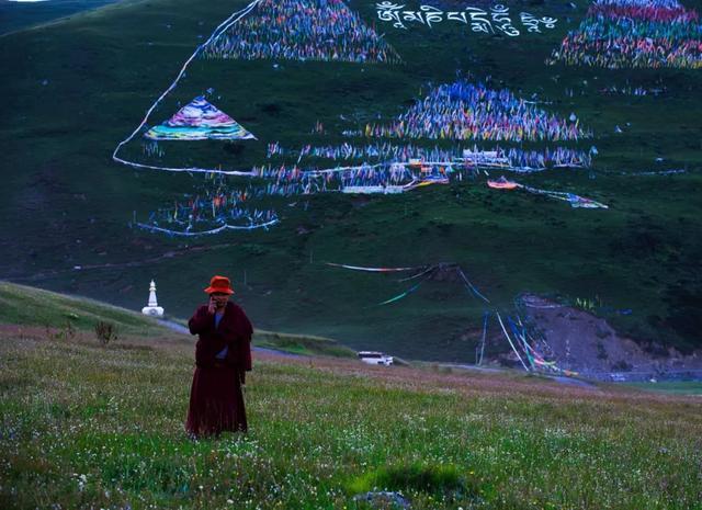 忽如一夜春风来，千树万树梨花开？川藏线最美景观大道完美诠释