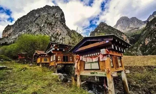 国内最美的10个地方，户外人最多去过2个