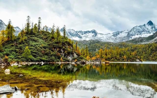 国内最美的10个地方，户外人最多去过2个