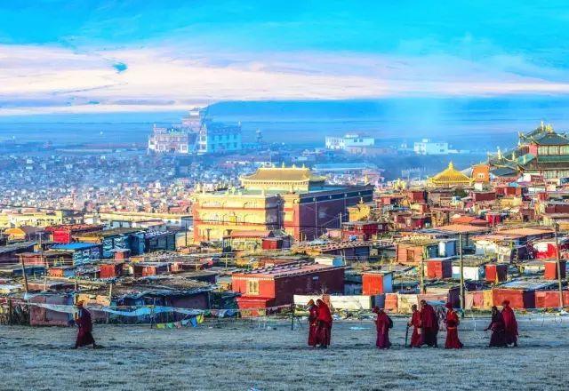 有一个远方，比西藏更西藏，那便是甘孜